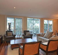 Villa 3br Vista Resort Condo located within Cypress Lakes Resort nothing is more central - Accommodation NSW