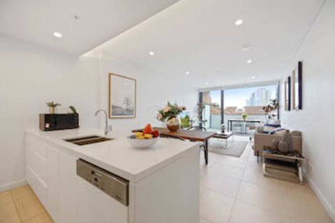 Brand New Ultra Luxe Apt Next To Central CBD - Accommodation NSW 0