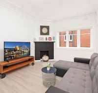 Newly Renovated Apt. Close to CBD Unit 1 - Accommodation NSW