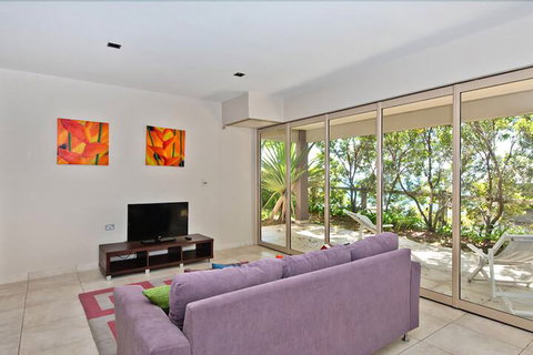 Tangalooma Sea Change - Accommodation NSW 4