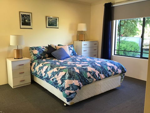 Bussell Retreat - Busselton - Accommodation NSW 2