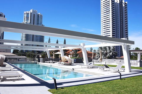Pelicanstay In Broadbeach - Accommodation NSW 4