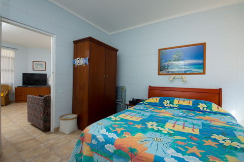 Forster Lodge 6 - Accommodation NSW 4