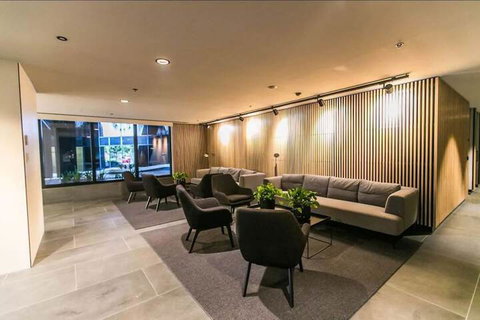 JC Marina Tower Docklands - Accommodation NSW 6