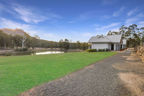 Brokenback Views Country Estate - Accommodation NSW 0