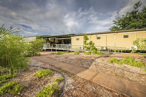 Victoria Accommodation Village - Accommodation NSW 0