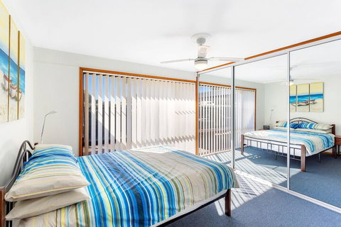 Campbell Avenue 28 - Accommodation NSW 4