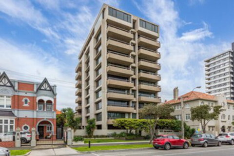 Exquisite 2 Bedroom Beach City Views - Accommodation NSW 0
