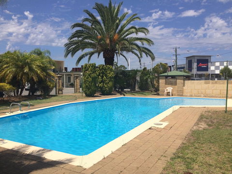 Platinum Motel - Accommodation NSW 0