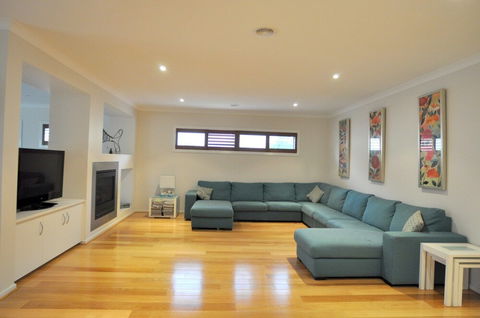 THE Haven Surf Side - Accommodation NSW 4