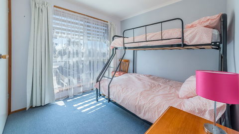 THE Lighthouse Surf Side - Accommodation NSW 1