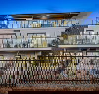Manhattan Apartments - Notting Hill - Accommodation NSW