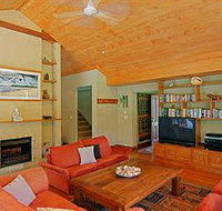 Abbies Beach House - Accommodation NSW