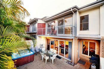 Coffs Beach Houses - Accommodation NSW 0