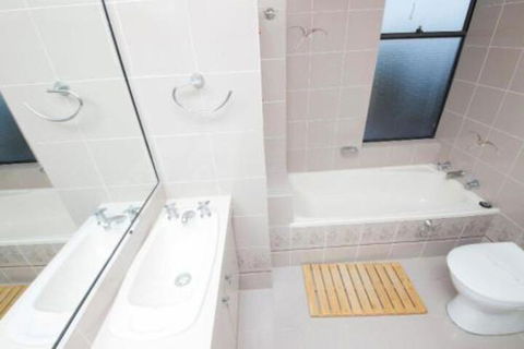 Pinnacle Unit 701 45 49 Head Street - Accommodation NSW 7