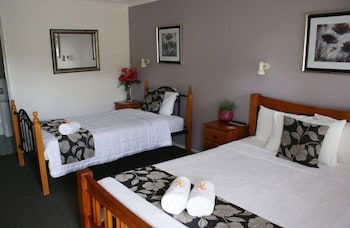 Riverside Motel - Accommodation NSW 4