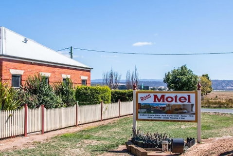 Ross Motel - Accommodation NSW 6