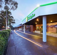 Holiday Inn Warwick Farm an IHG Hotel - Accommodation NSW