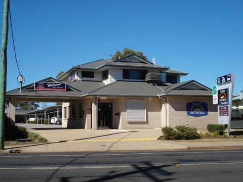 Oakey Motor Inn - Accommodation NSW 4