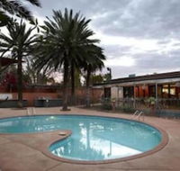 Seasons Hotel Newman - Accommodation NSW