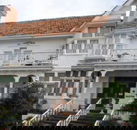 Motel Mayfair on Cavell - Accommodation NSW