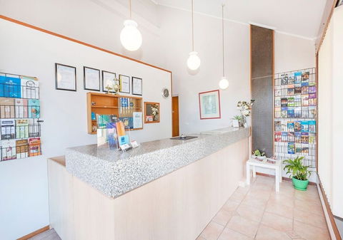 Burwood East Motel - Accommodation NSW 3