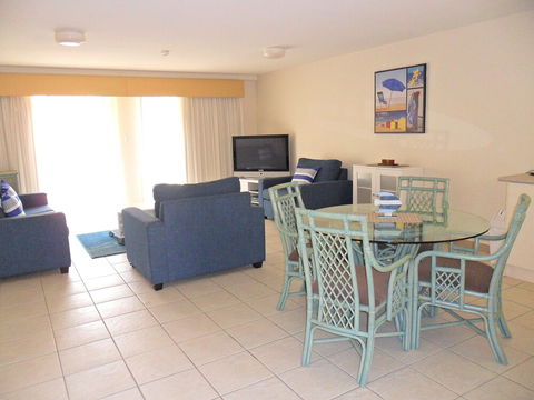 Nelson Bay Breeze Holiday Apartments - Accommodation NSW 6