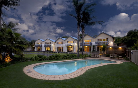 Boathouse Resort Studios & Suites - Accommodation NSW 1