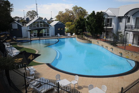 Mandurah Quay Resort - Accommodation NSW 6