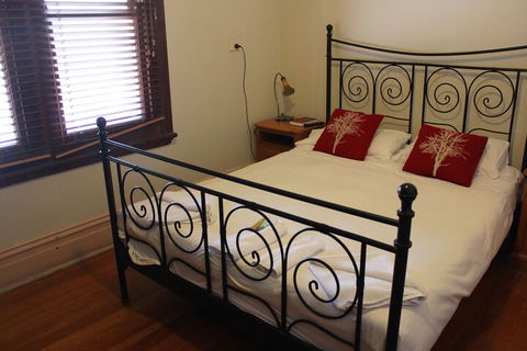 Burwood Bed And Breakfast - Accommodation NSW 3