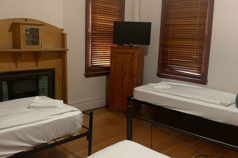 Burwood Bed And Breakfast - Accommodation NSW 4