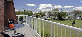 Main Beach Apartments - Accommodation NSW 0