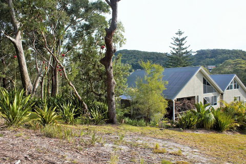 Nelson Bay Bed & Breakfast - Accommodation NSW 4
