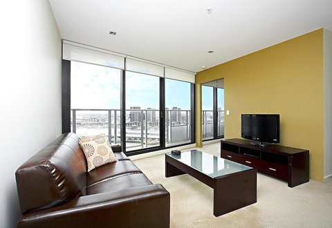 Astra Apartments - Docklands - Accommodation NSW 6