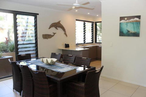 BOOM 5 - Accommodation NSW 6