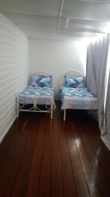 66a Farnborough Rd - Accommodation NSW 5
