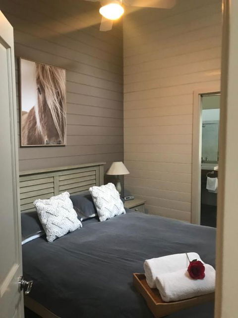 Two Truffles Cottages - Accommodation NSW 2