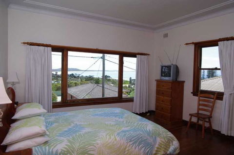 Shellseekers 4 Hodgson Street - Accommodation NSW 2