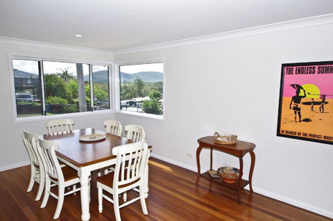 Shiloh Holiday House 14 East Street - Accommodation NSW 6