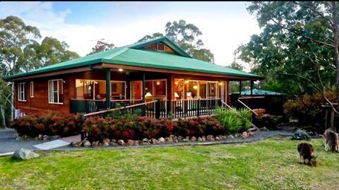 Valley View Luxury Retreat - Accommodation NSW 1