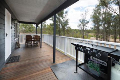 Worthingtons Guest Cottage - Accommodation NSW 2