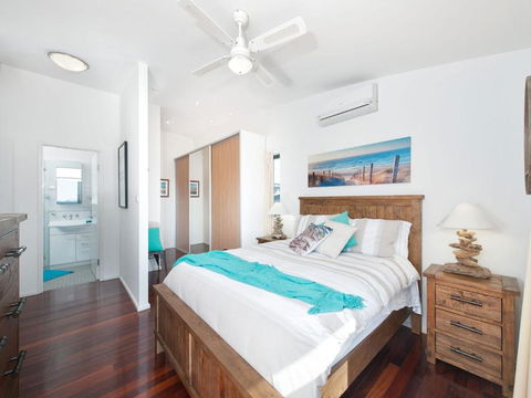 One Mile Cl Townhouse 22 26 The Deckhouse - Accommodation NSW 3
