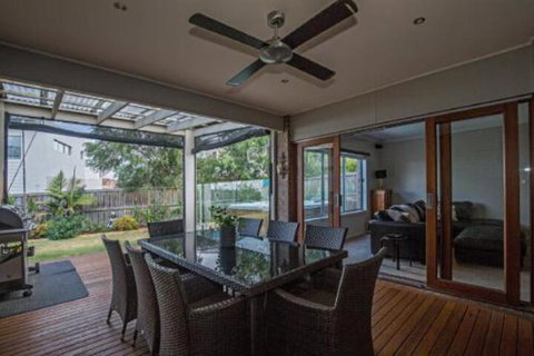 Nautical Rise Torquay - Accommodation NSW 5