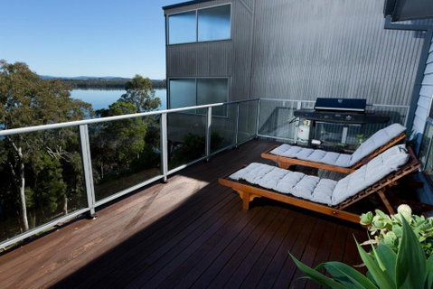 Booti Booti Lakehouse - Accommodation NSW 2