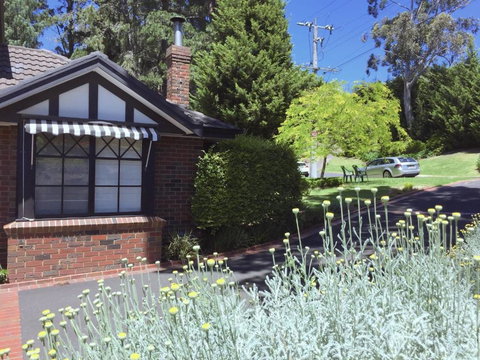 Pride Leisure Tudor House - Accommodation NSW 2