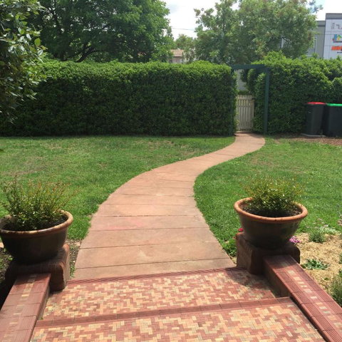 Coolamon On Marsh Armidale - Accommodation NSW 2