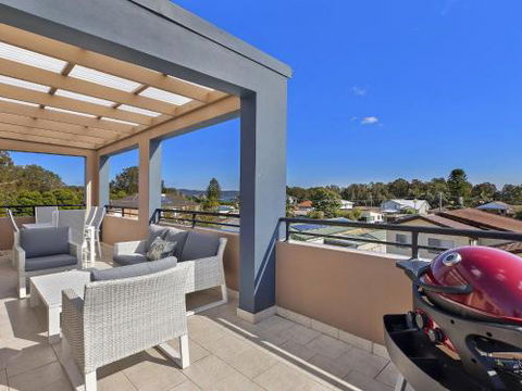 McGirr Penthouse Apartment - Accommodation NSW 1