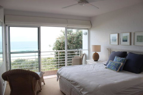 22 On COAST (Weekly Only) - Accommodation NSW 4