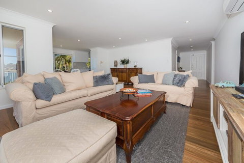 Soldiers Point Road 2 / 47 - Accommodation NSW 7