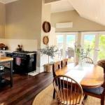 Galway - Accommodation NSW 0